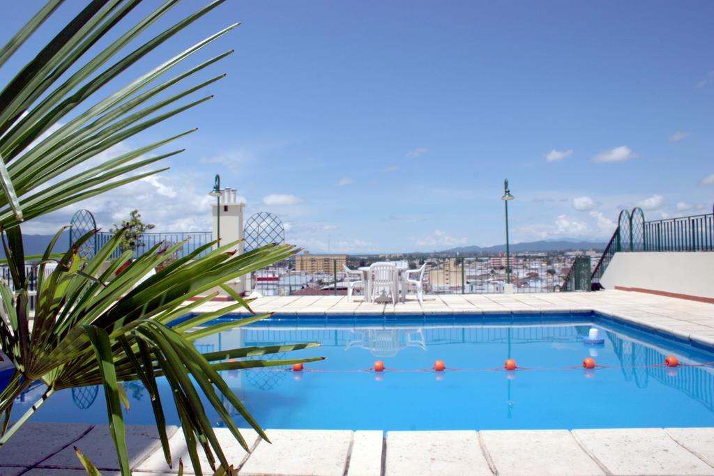 Provincial Plaza Hotel Salta Esterno foto