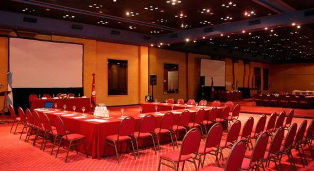 Provincial Plaza Hotel Salta Esterno foto
