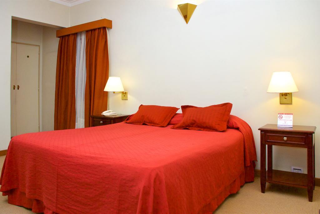 Provincial Plaza Hotel Salta Esterno foto