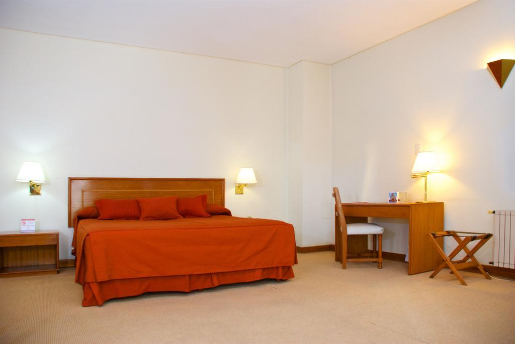 Provincial Plaza Hotel Salta Esterno foto
